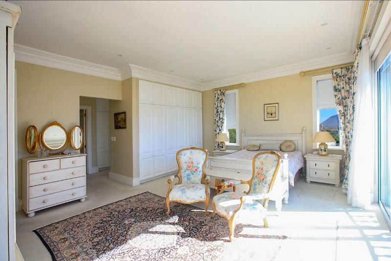 4 Bedroom Property for Sale in Fish Hoek Western Cape